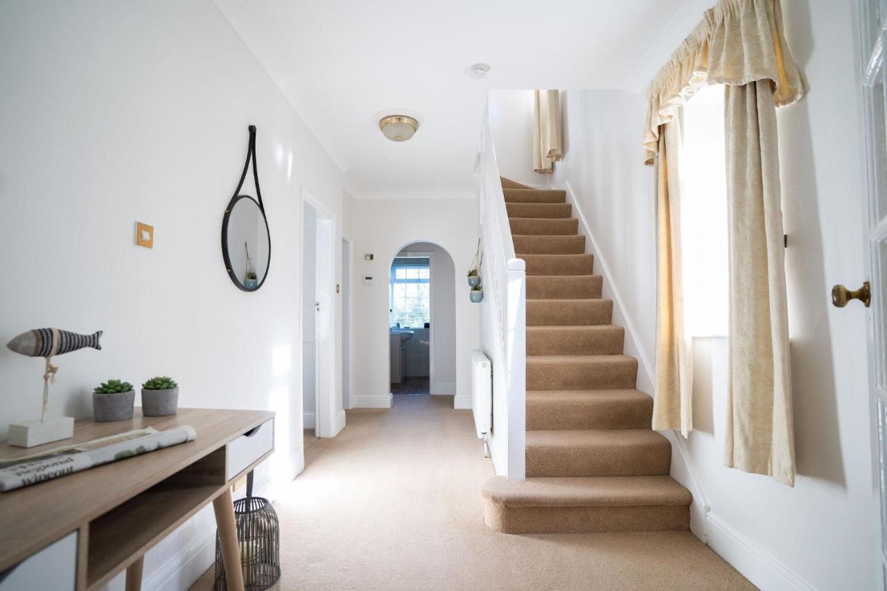 Beautiful Detached Home In Quaint Village Setting Wetherby Buitenkant foto
